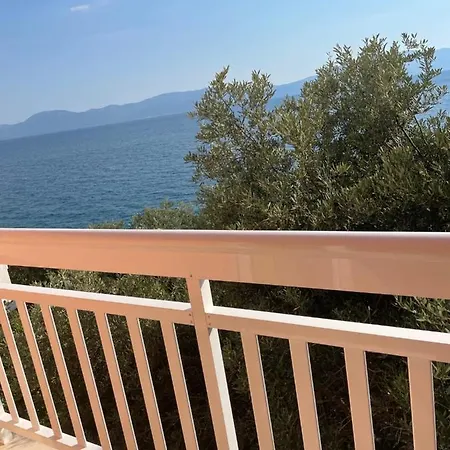 Nad Morem Podaca